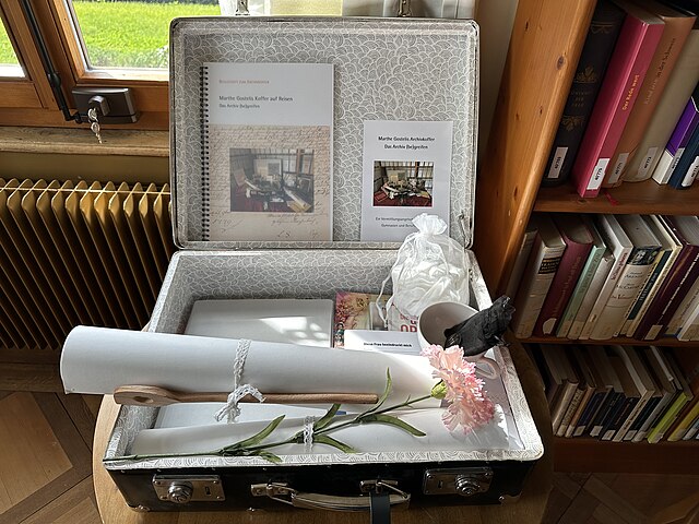 Archivkoffer_mit_Inhalt